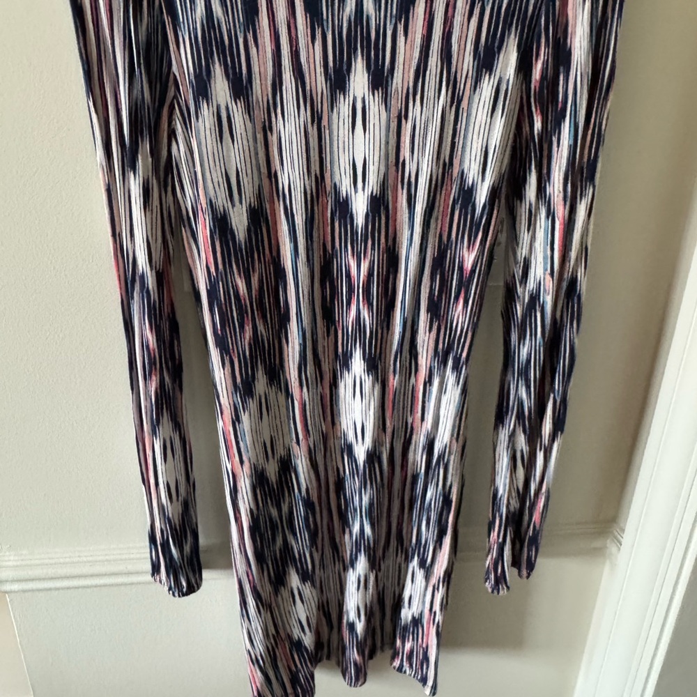 Patterned Long Sleeve Dress